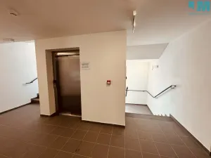 Pronájem bytu 2+kk, Jihlava, Heidenheimská, 54 m2