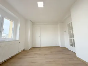 Pronájem bytu 2+kk, Praha - Krč, U krčské vodárny, 40 m2