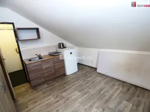 Pronájem bytu 1+kk, Karlovy Vary - Rosnice, 20 m2