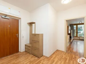 Prodej bytu 3+kk, Praha, Břežánecká, 84 m2