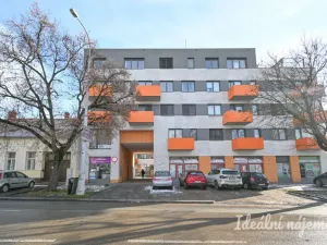 Pronájem bytu 2+kk, Brno, Mojmírovo náměstí, 44 m2