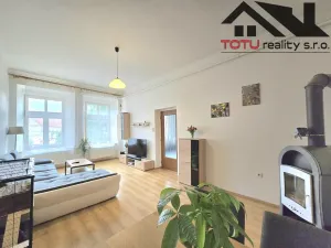 Prodej rodinného domu, Broumov, Mírové náměstí, 500 m2