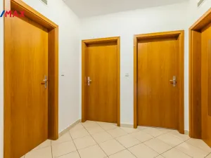 Prodej bytu 2+kk, Praha - Štěrboholy, Andersenova, 52 m2