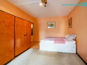 Prodej bytu 2+1, Mariánské Lázně, Podhorská, 60 m2