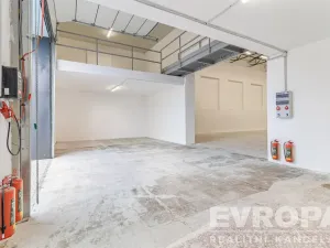 Prodej skladu, Havlíčkův Brod, Čechova, 819 m2