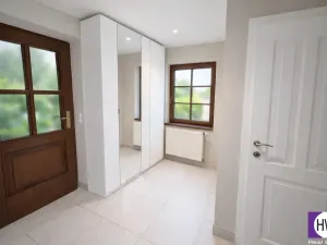 Pronájem rodinného domu, Úvaly, Boženy Němcové, 174 m2