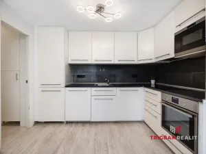 Prodej bytu 3+kk, Torrevieja, Španělsko, 60 m2