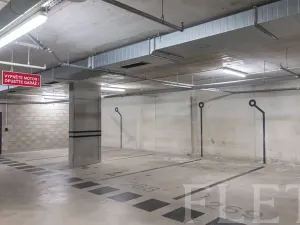 Pronájem bytu 1+kk, Praha - Vysočany, Fafkových, 37 m2