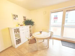 Pronájem bytu 2+kk, Jesenice, Nákupní, 65 m2