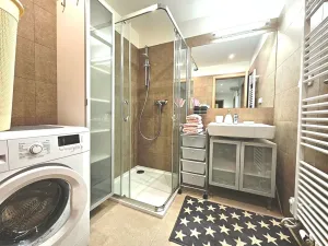 Pronájem bytu 2+kk, Jesenice, Nákupní, 65 m2