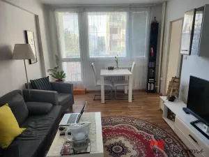 Prodej bytu 2+kk, Kralupy nad Vltavou, sídl. Hůrka, 42 m2