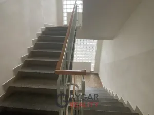 Pronájem bytu 1+kk, Praha - Braník, Jeremenkova, 31 m2