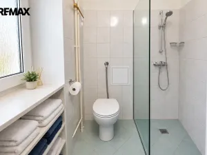 Prodej bytu 3+1, Ostrov, Luční, 78 m2