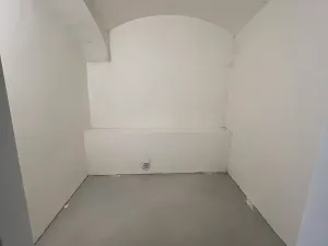 Pronájem bytu 1+kk, Lomnice, Dlouhá, 32 m2