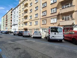 Pronájem bytu 2+kk, Praha - Holešovice, Malá Plynární, 47 m2