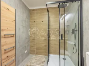 Prodej bytu 2+kk, Praha - Smíchov, Holubova, 48 m2