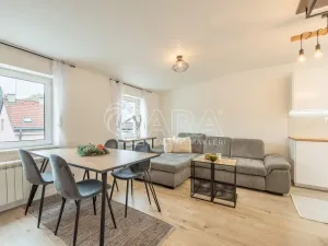 Prodej bytu 2+kk, Praha - Smíchov, Holubova, 48 m2