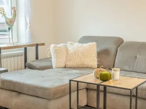 Prodej bytu 2+kk, Praha - Smíchov, Holubova, 48 m2