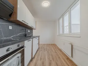 Prodej bytu 3+1, Ostrava, Václava Košaře, 68 m2