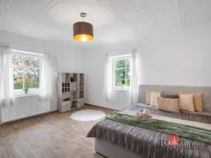 Prodej rodinného domu, Liberec - Liberec XXX-Vratislavice nad Nisou, Zvonková, 225 m2