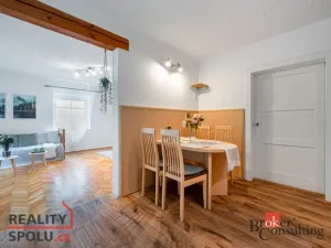 Prodej rodinného domu, Liberec - Liberec XXX-Vratislavice nad Nisou, Zvonková, 225 m2