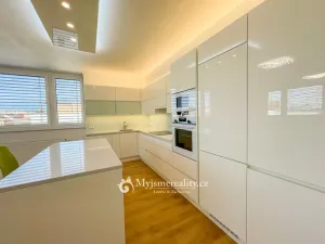 Pronájem bytu 3+kk, Znojmo, Kosmákova, 115 m2