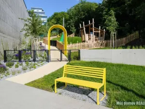 Prodej bytu 2+kk, Praha - Modřany, Československého exilu, 109 m2