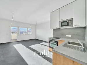 Pronájem bytu 1+kk, Znojmo, Višňová, 36 m2