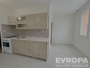 Pronájem bytu 2+1, Plzeň - Bolevec, Komenského, 62 m2