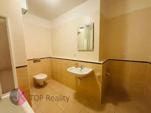 Pronájem bytu 2+kk, Praha - Hostivař, náměstí Přátelství, 58 m2