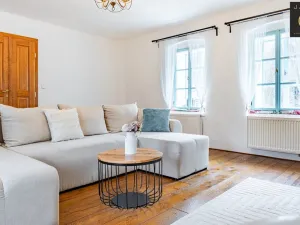 Prodej chalupy, Žlutice, 187 m2