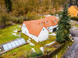 Prodej chalupy, Žlutice, 187 m2