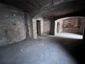 Pronájem obchodního prostoru, Praha - Libeň, Na Dědince, 158 m2