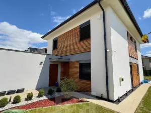 Pronájem rodinného domu, Zlonín, Borová, 198 m2