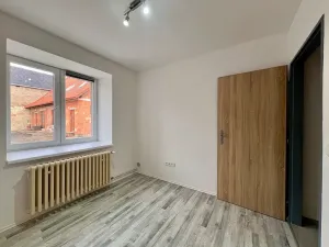 Pronájem bytu 2+kk, Hořesedly, 38 m2