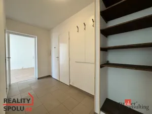 Prodej bytu 1+1, Plzeň - Lobzy, Ke Kukačce, 41 m2