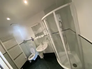 Pronájem bytu 2+kk, Praha - Holešovice, Ovenecká, 70 m2