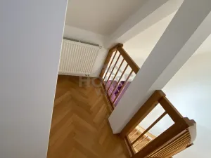 Pronájem bytu 2+kk, Praha - Holešovice, Ovenecká, 70 m2