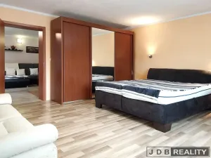 Prodej rodinného domu, Mělník, 136 m2