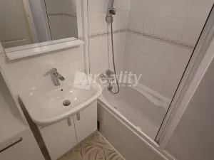 Pronájem bytu 3+1, Náměšť nad Oslavou, B. Němcové, 60 m2