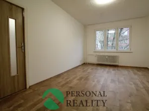 Pronájem bytu 2+1, Ostrov, Kollárova, 56 m2