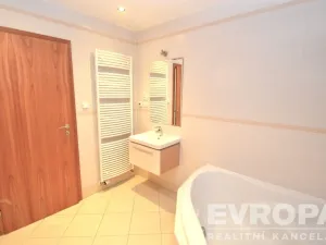 Pronájem bytu 2+kk, Praha - Stodůlky, Tlumačovská, 57 m2