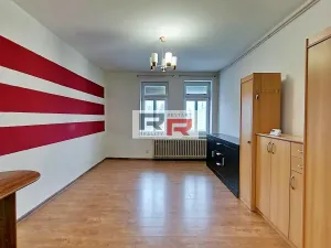Pronájem bytu 1+1, Olomouc - Lazce, Lazecká, 37 m2