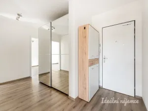 Pronájem bytu 4+kk, Praha - Lipence, Oddechová, 115 m2