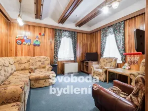 Prodej rodinného domu, Česká Metuje - Skalka, 386 m2