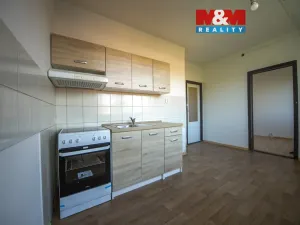 Prodej bytu 2+1, Děčín - Děčín V-Rozbělesy, Závodní, 43 m2