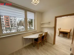 Prodej bytu 4+1, Otrokovice, Nádražní, 96 m2