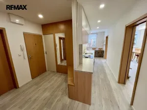 Prodej bytu 4+1, Otrokovice, Nádražní, 96 m2