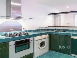 Pronájem bytu 3+1, Praha, Odborů, 96 m2