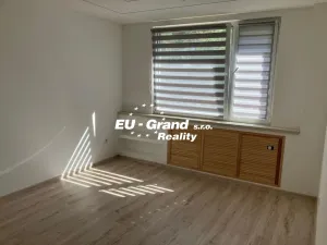 Pronájem bytu 2+kk, Stráž pod Ralskem, Jižní, 35 m2